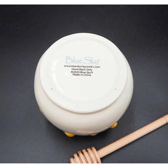 Blue Sky Clayworks Honey Pot Jar With Bee Lid & Wooden Dipper 2020 - Picture 8 of 8
